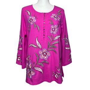 Johnny Was LIBBI 3/4 Sleeve‎ Button Front Tee Women's M Pink Floral Embroidery